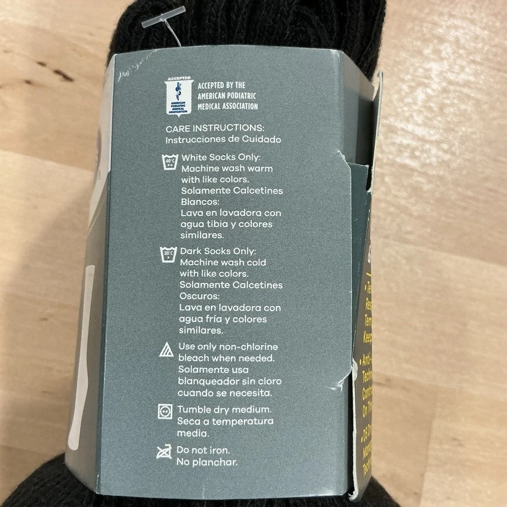 Dr.Scholls's Womens Diabetic & Circulatory Crew Socks Black Size 4-10 4 Pack